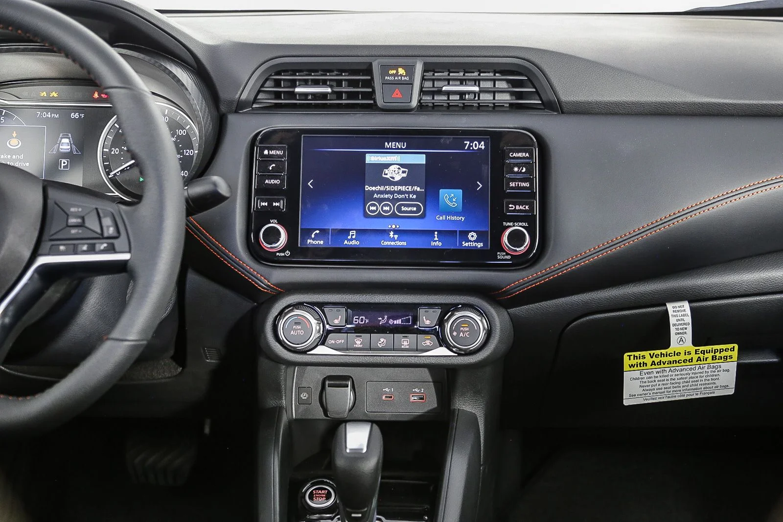 2025 Nissan Versa Sedan SR - Photo 15