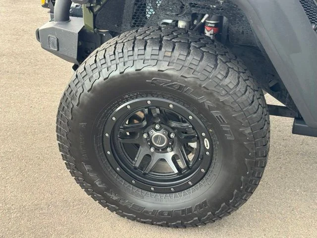 Used 2022 Green Jeep Mojave image 34