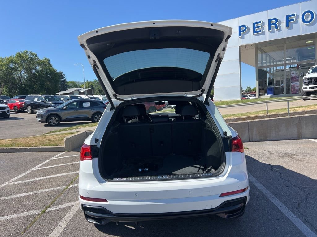 Used 2021 Ibis White Audi Premium image 8