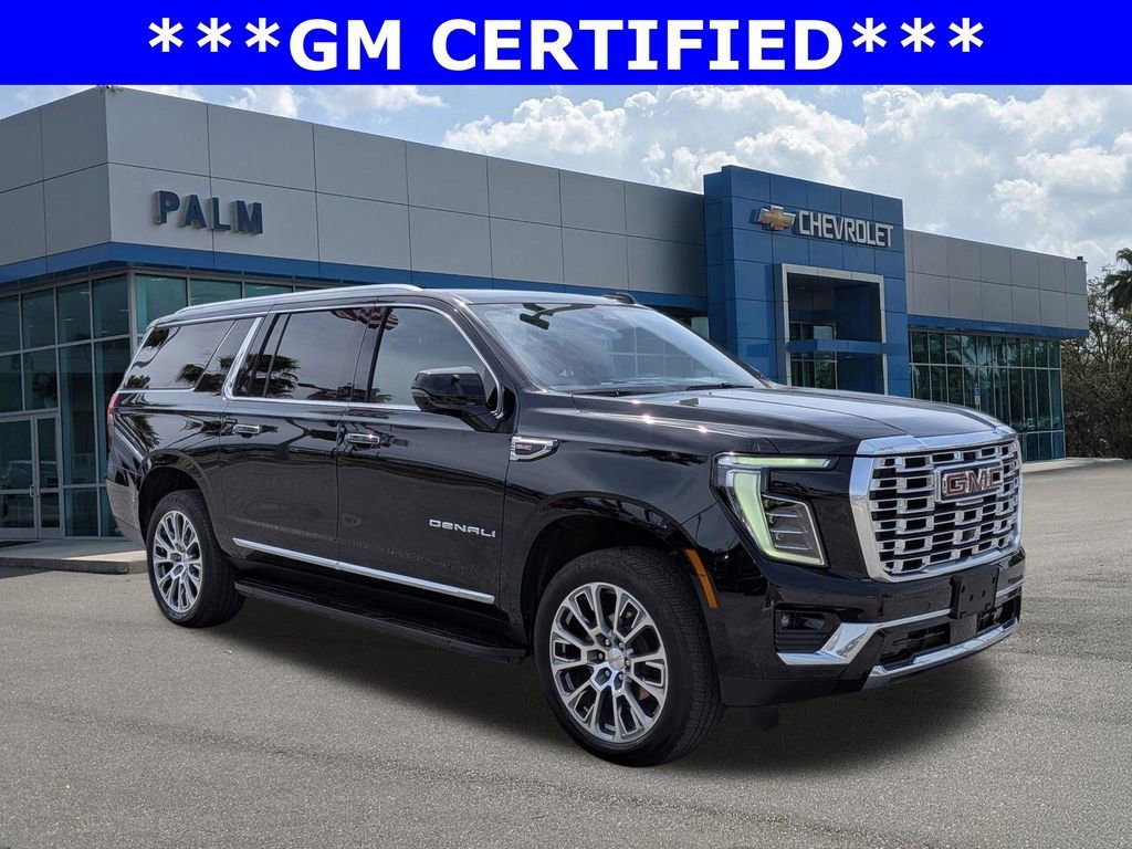 2025 GMC Yukon Denali AWD's photo