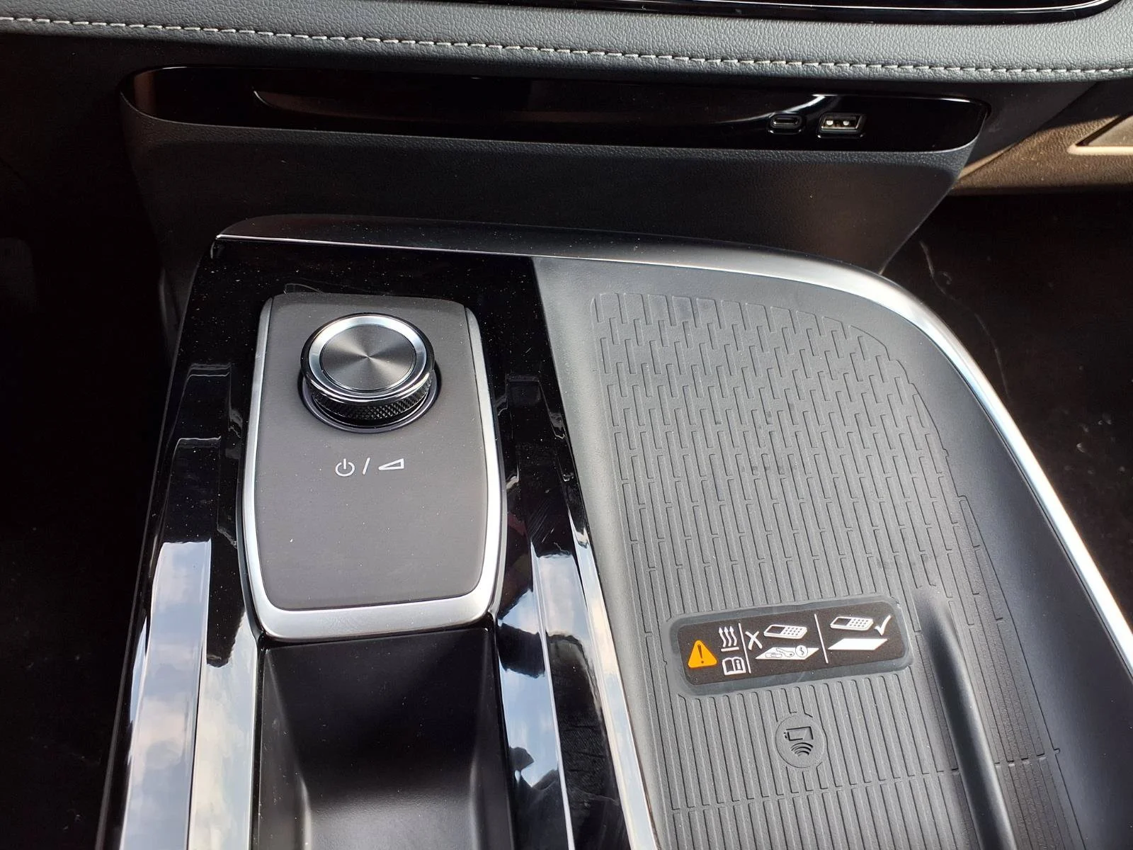 2026 Buick Enclave Sport Touring - Photo 6