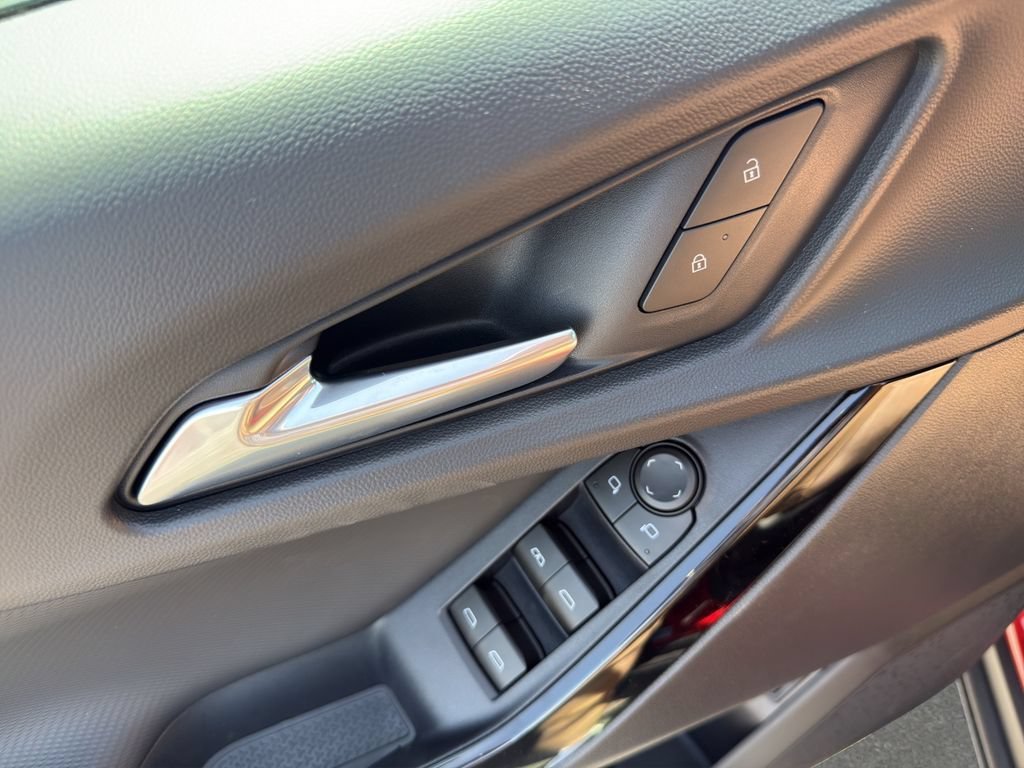 2026 Chevrolet Equinox LT - Photo 12