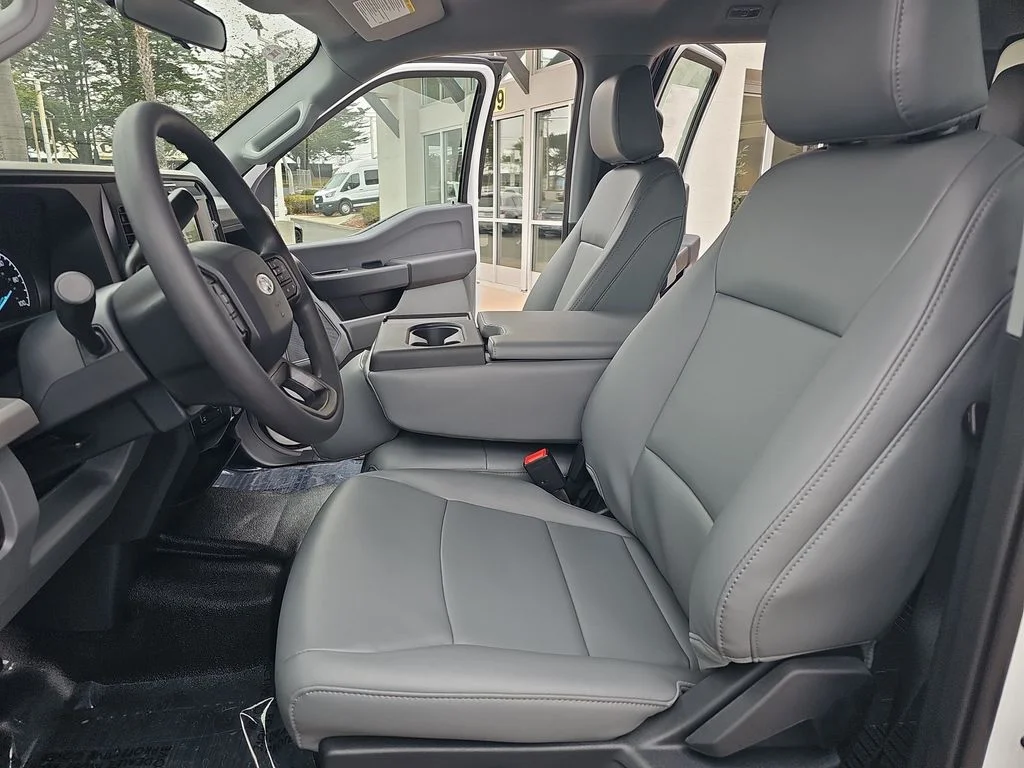 New 2026 Oxford White Ford F-250® XL image 14