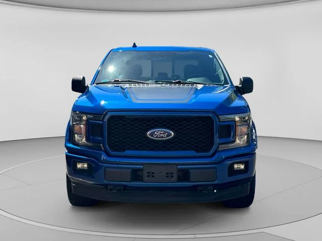 Used 2018 Lightning Blue Ford XLT image 8