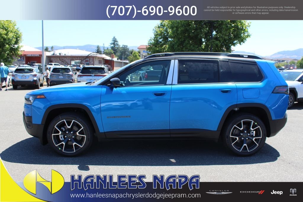 New 2026 Hydro Blue Pearl-Coat Exterior Paint Jeep Overland image 2