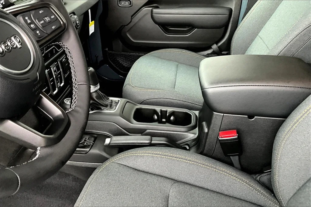 2025 Jeep Gladiator Sport S - Photo 18