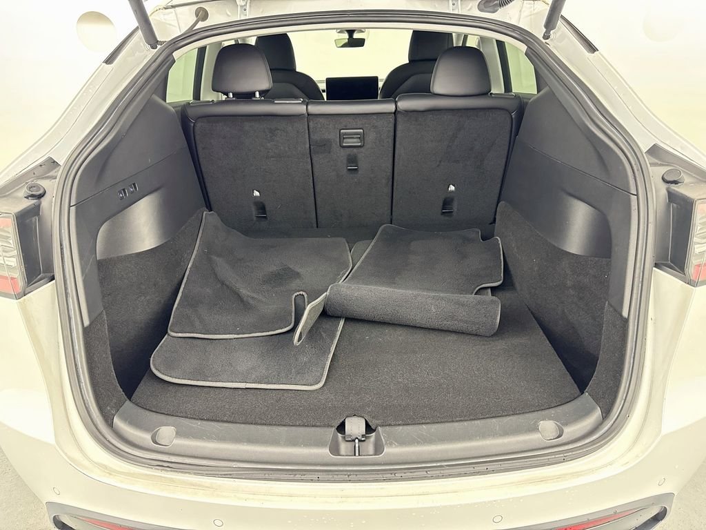 Used 2022 White Tesla Performance image 27
