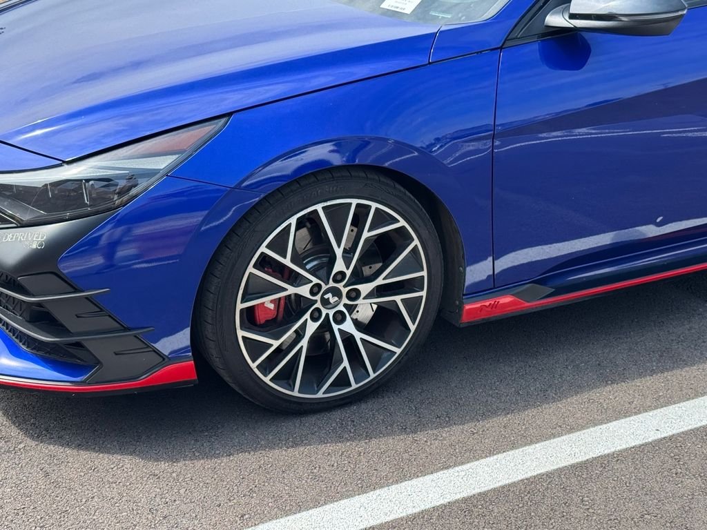 Used 2022 Blue Hyundai Base image 3