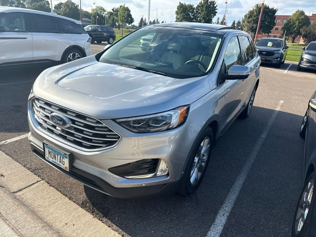 Used 2021 Silver Ford Titanium image 4