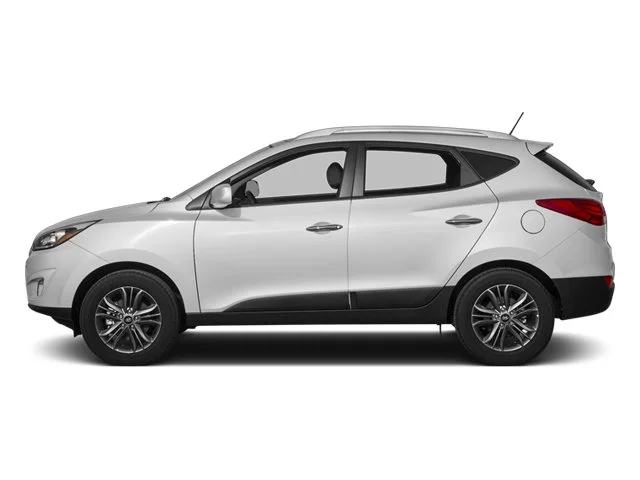 Used 2014 White Hyundai SE image 3