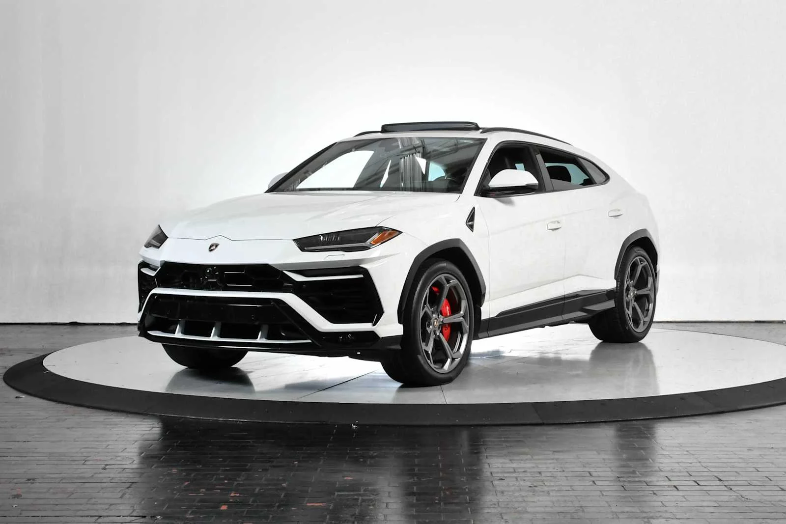 2022 Lamborghini Urus 4.0 V8's photo