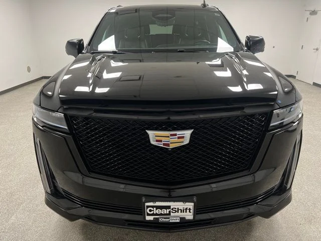 2023 Cadillac Escalade Sport - Photo 3