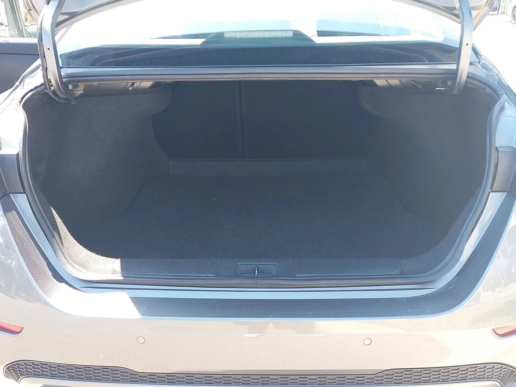 Used 2024 Gray Nissan SV image 12