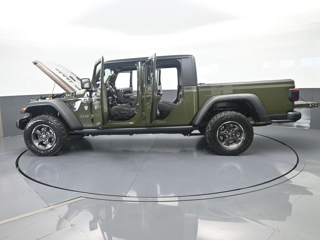 Used 2023 Sarge Green Clearcoat Jeep Rubicon image 74