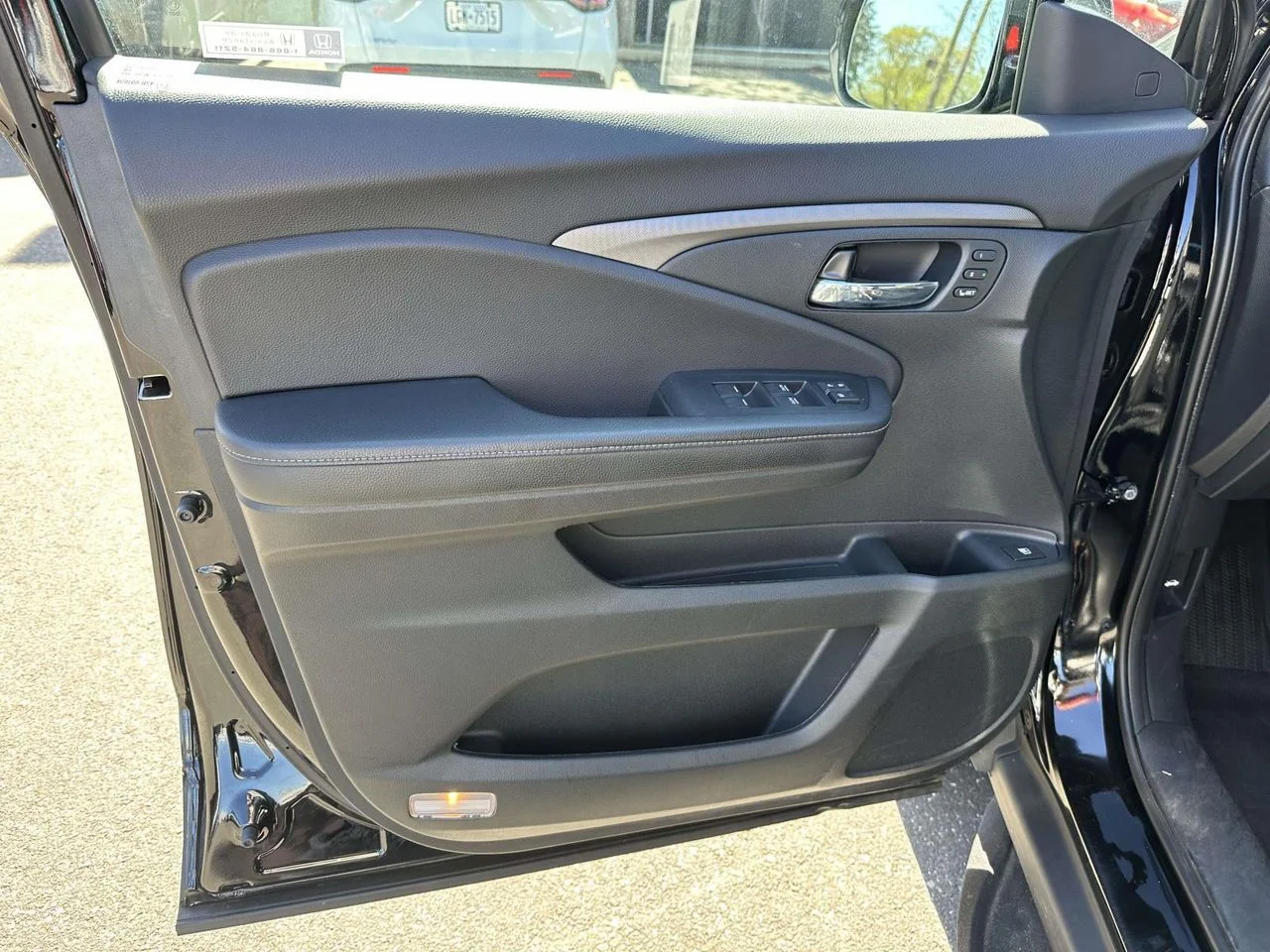 Used 2023 Crystal Black Pearl Honda RTL-E image 22