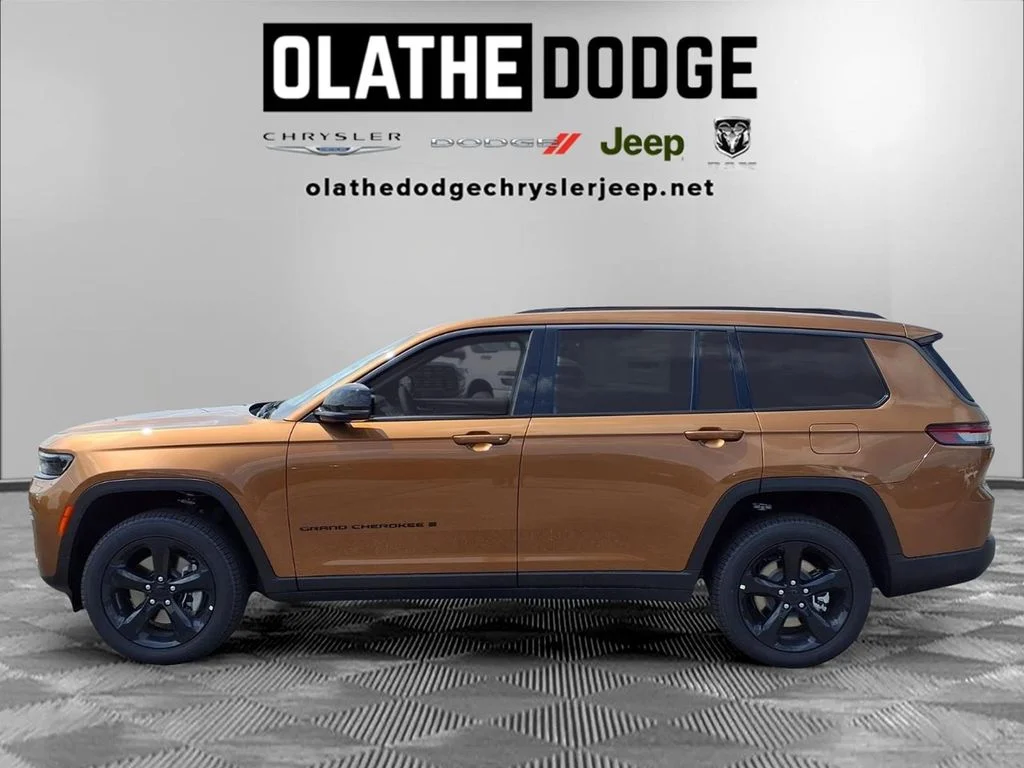 New 2026 Copper Shino Metallic Clearcoat Jeep Limited image 26