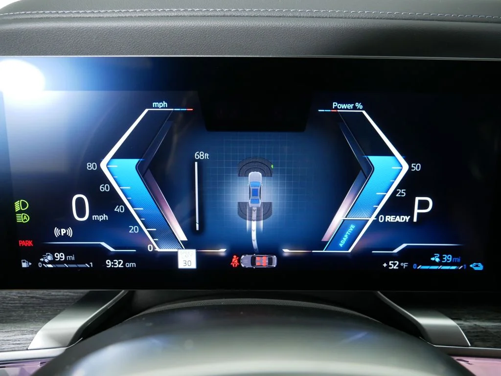 2025 BMW 7 Series 750e - Photo 50