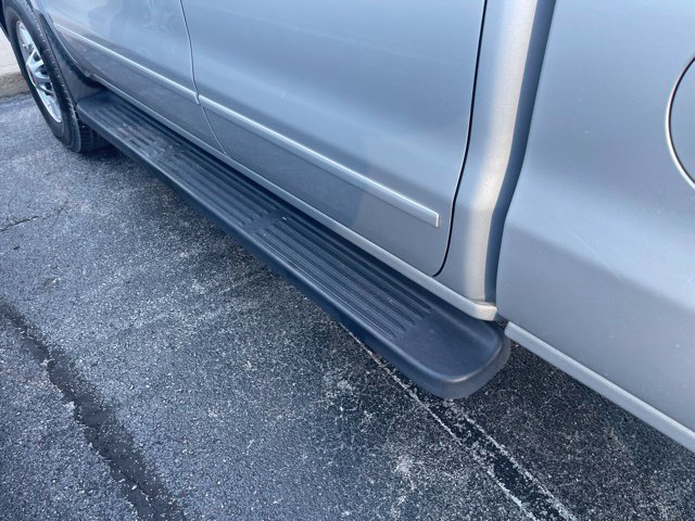 Used 2015 Silver Chevrolet LT image 12