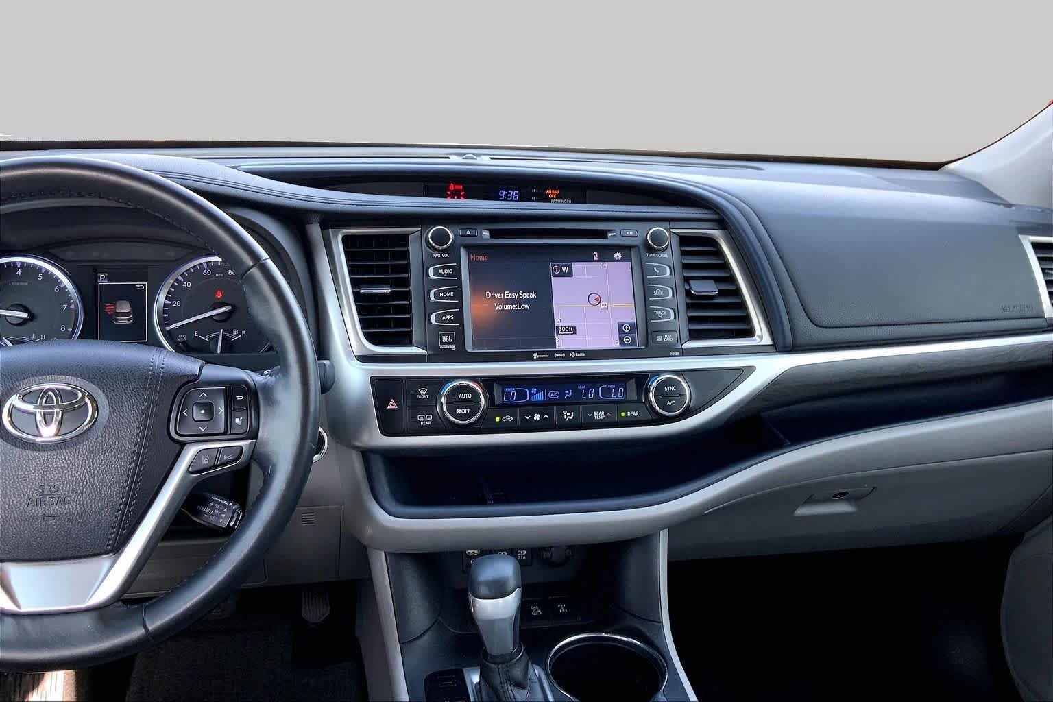 Used 2018 Shoreline Blue Pearl Toyota Limited Platinum image 7