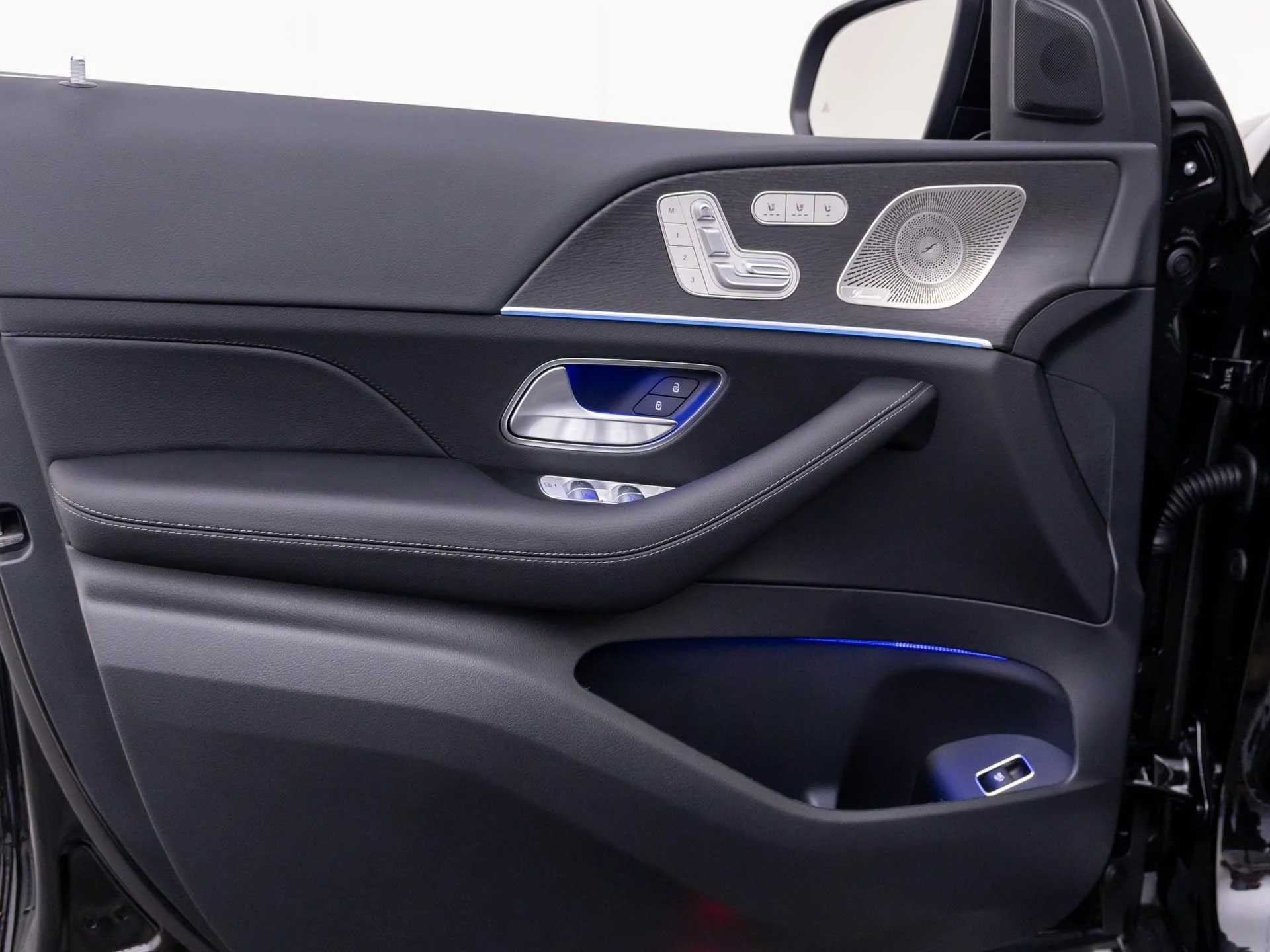 New 2026 Black Mercedes-Benz GLS 450 image 14