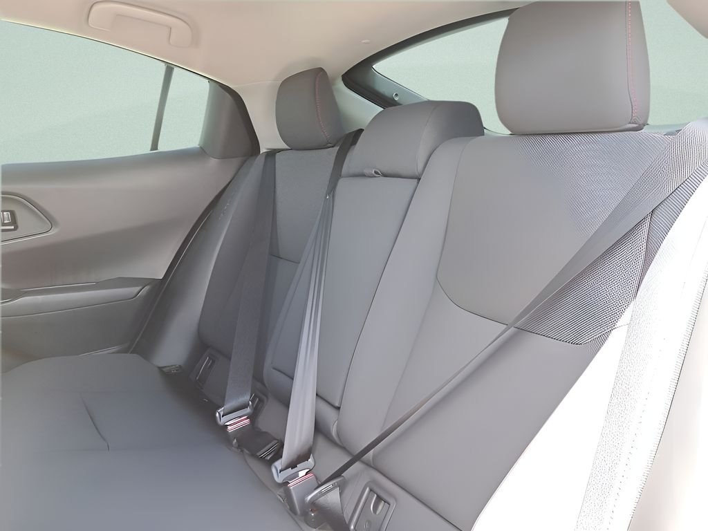 2026 Toyota Prius Plug-in Hybrid SE - Photo 9