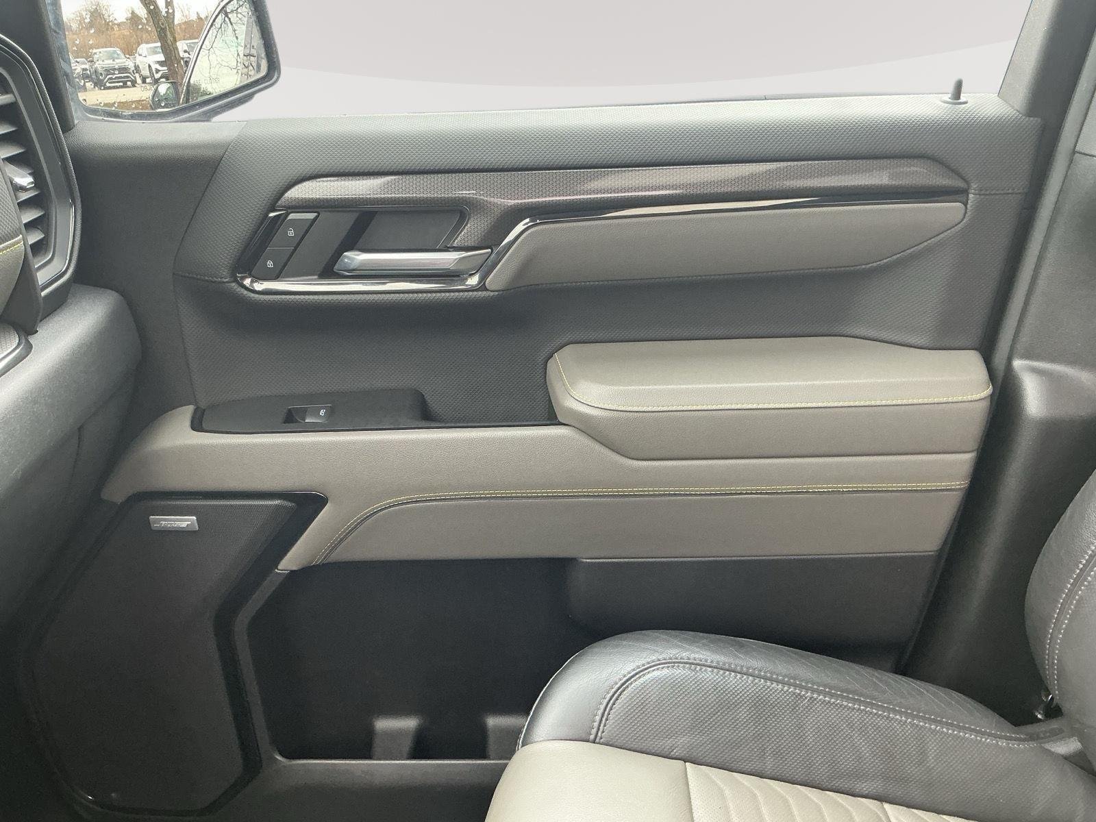 Used 2024 Summit White Chevrolet ZR2 image 3