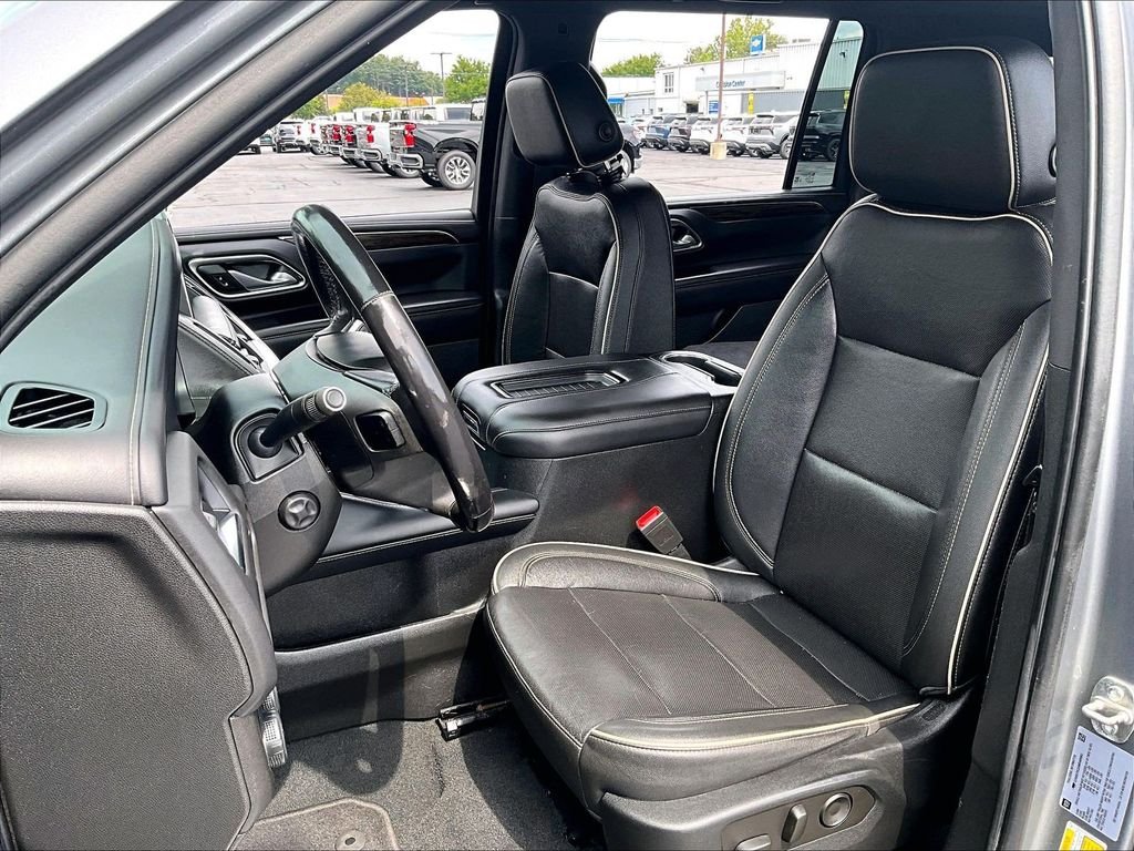 Used 2021 Gray Chevrolet Premier image 10