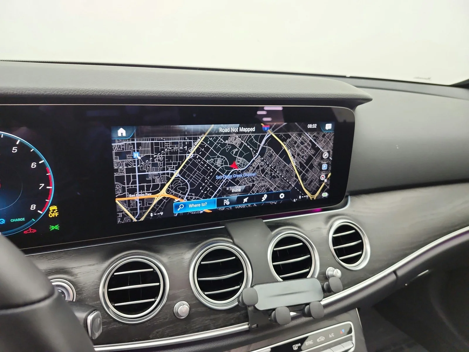 Certified Used 2023 Polar White Mercedes-Benz E 450 4MATIC® Sedan image 14