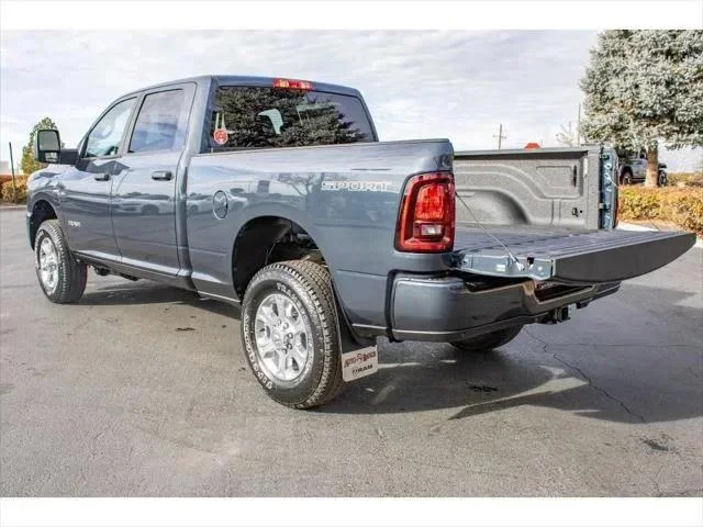 2026 RAM 2500 Big Horn - Photo 9