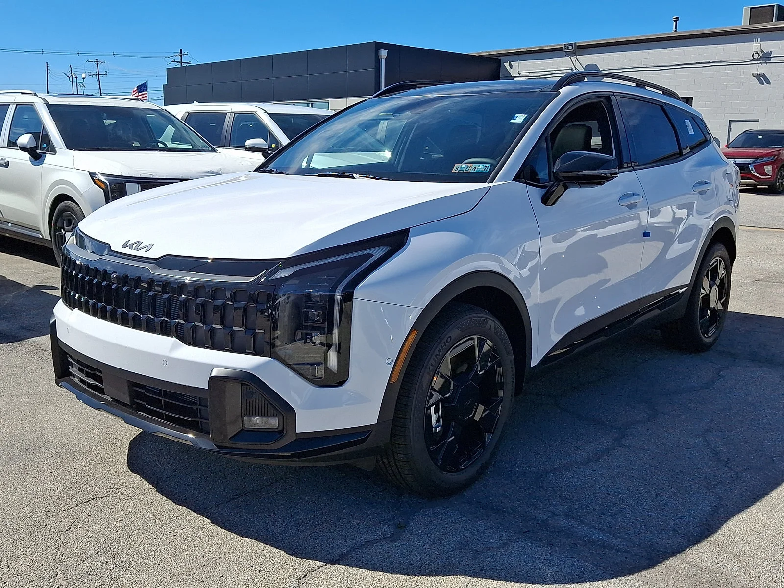 New 2027 White Kia X-Line image 4
