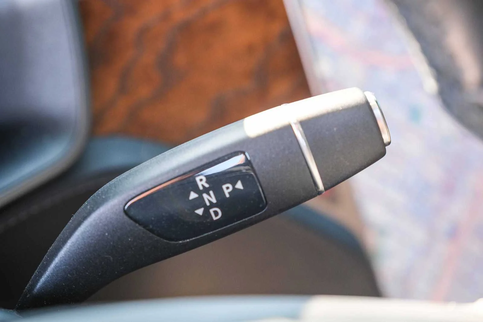 Used 2018  Tesla  image 19