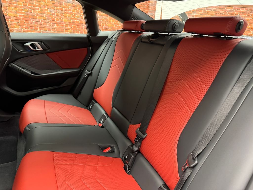 2025 BMW 2 Series M235 - Photo 27