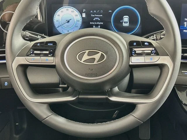 New 2026 Hyundai ELANTRA Limited