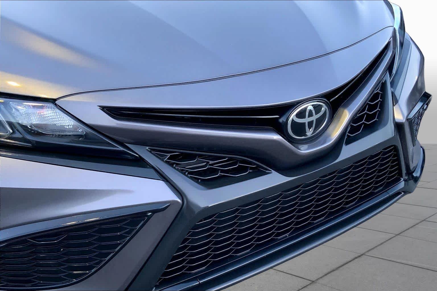 Used 2022 Predawn Gray Mica Toyota SE image 26