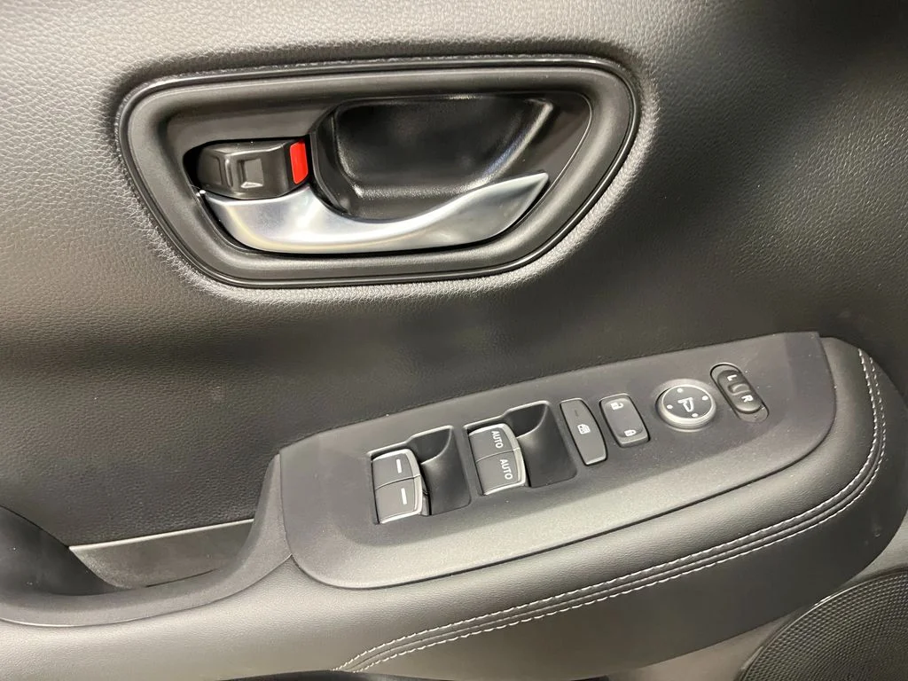 New 2027 Urban Gray Pearl Honda EX-L AWD image 13