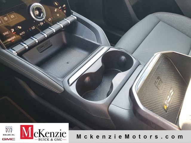2026 GMC Terrain AT4 - Photo 18