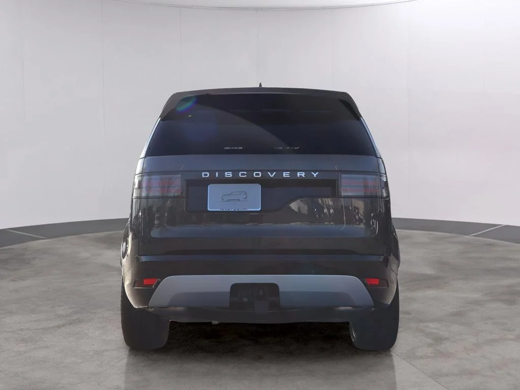 New 2026 Carpathian Grey Land Rover  image 6