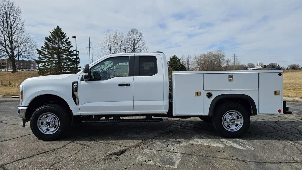 New 2026 White Ford XL image 6