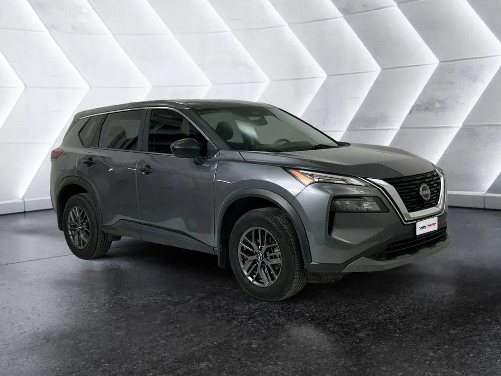 Used 2023 Gray Nissan S image 1