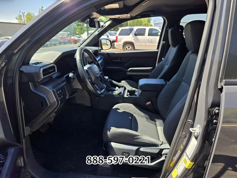 Used 2025 Underground TOYOTA SR5 image 10
