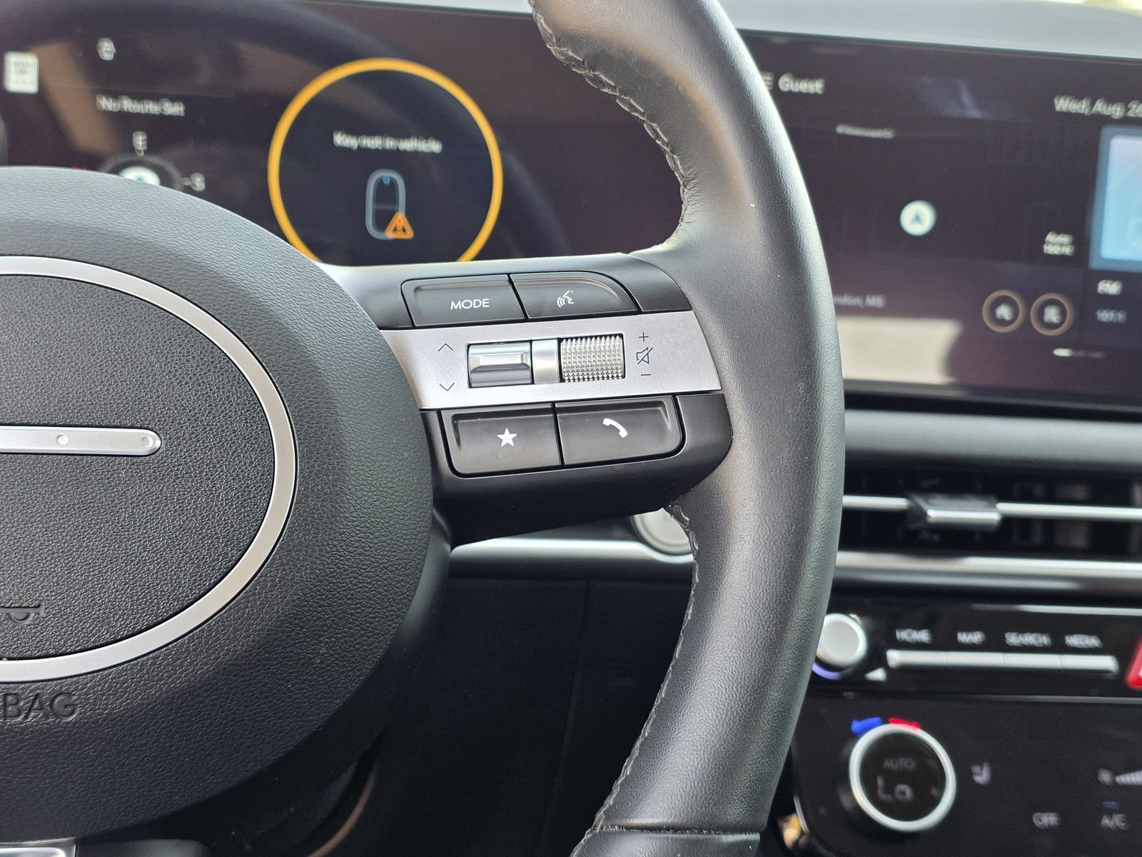 2025 Hyundai Tucson SEL Convenience - Photo 25