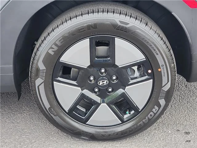 New 2026 Hampton Gray Hyundai SE image 7