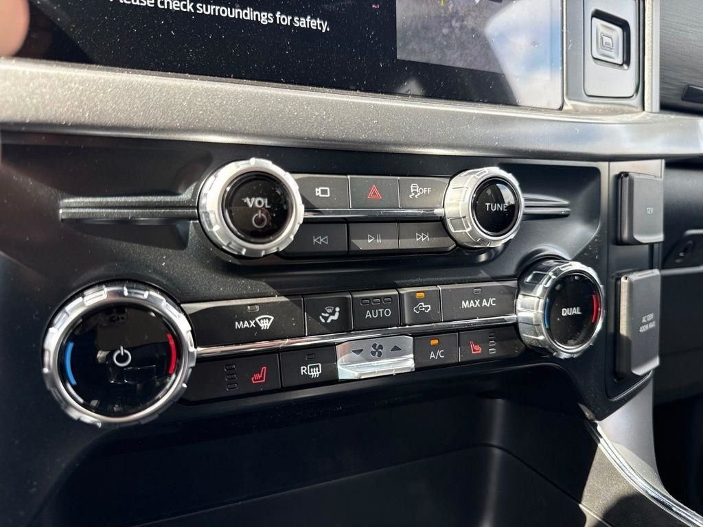 New 2026 White Ford XLT image 32