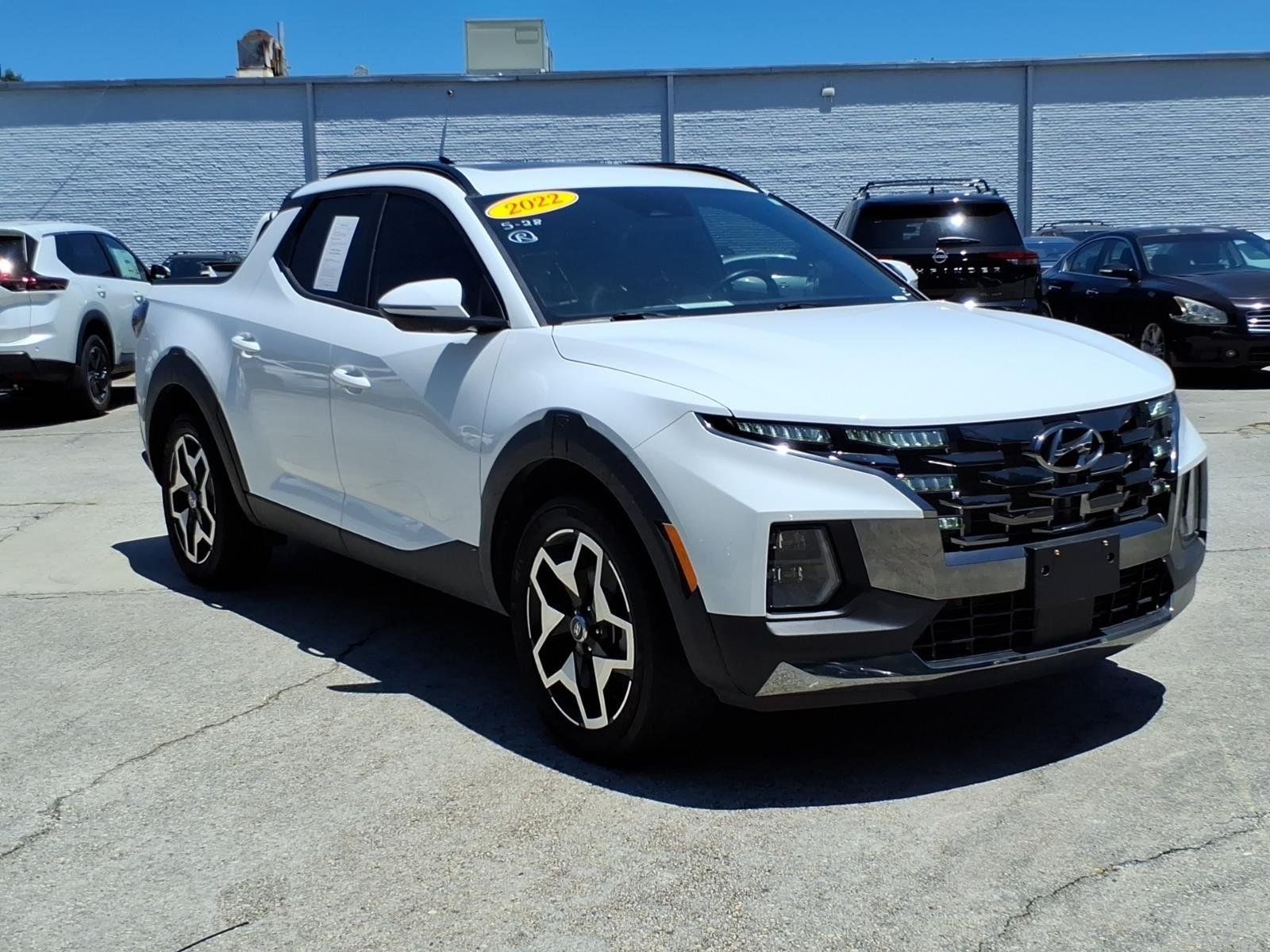 Used 2022 Ice White Hyundai Limited image 5