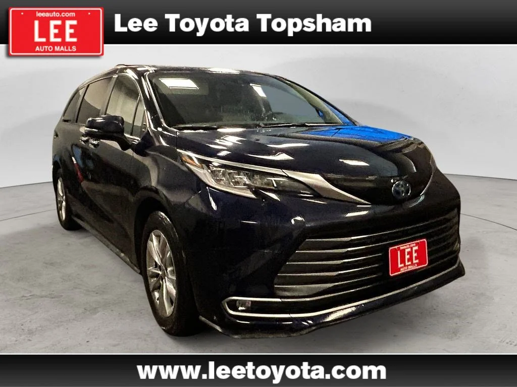 Used 2022 Gray Toyota Limited image 6
