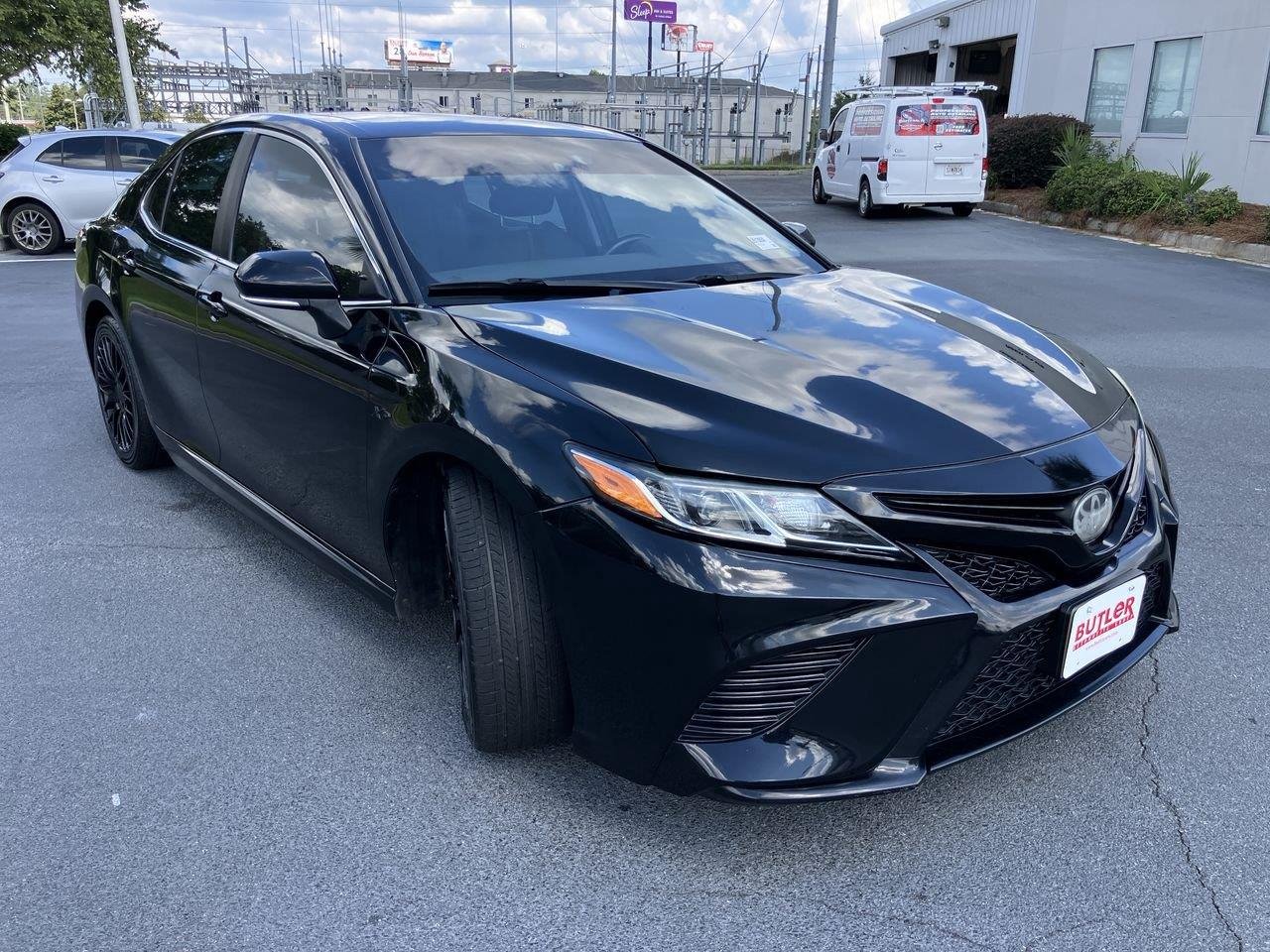 Used 2019 Black (Midnight Black Metallic) Toyota SE image 7