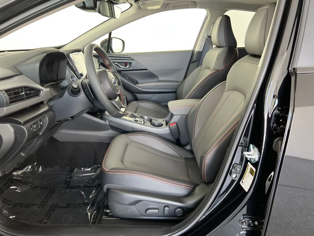 New 2026 CRYSTAL BLACK SILICA Subaru Limited Hybrid image 11