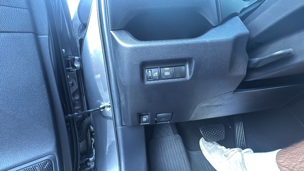 Used 2025 Magnetic Gray Metallic Toyota LE image 13