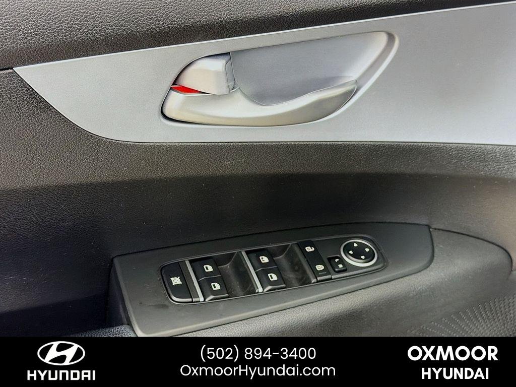 Used 2023 Gravity Gray Kia LXS image 17