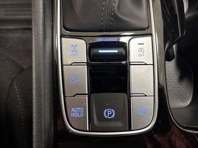 New 2026 Silver Hyundai SEL AWD image 23